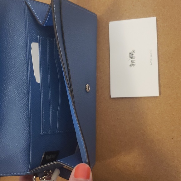 NEW Blue Coach Wallet - Picture 3 of 7